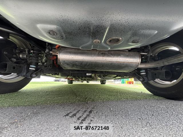 Toyota SIENTA 2023-08 8285475-8