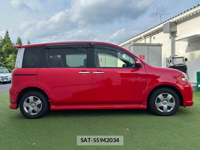Toyota SIENTA 2011-07 8285478-16