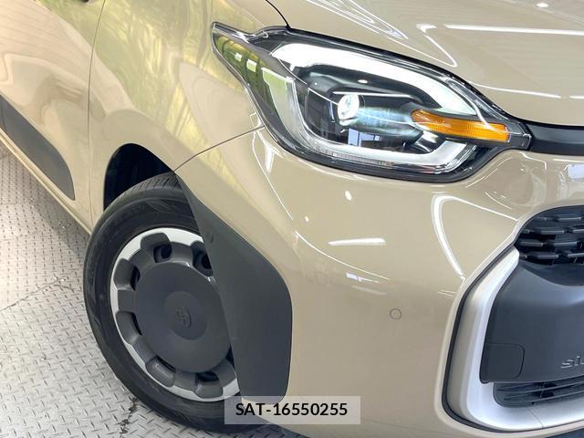 Toyota SIENTA 2025-01 8285628-11