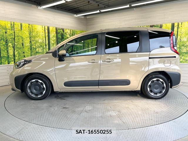 Toyota SIENTA 2025-01 8285628-5