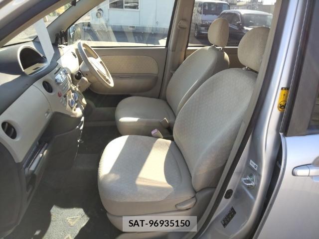 Toyota SIENTA 2007-07 8285678-15