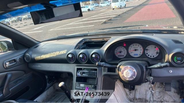 Nissan SILVIA 2000-09 8281937-2