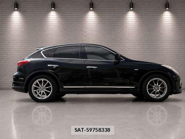 Nissan SKYLINE CROSSOVER 2010-01 8284178-1