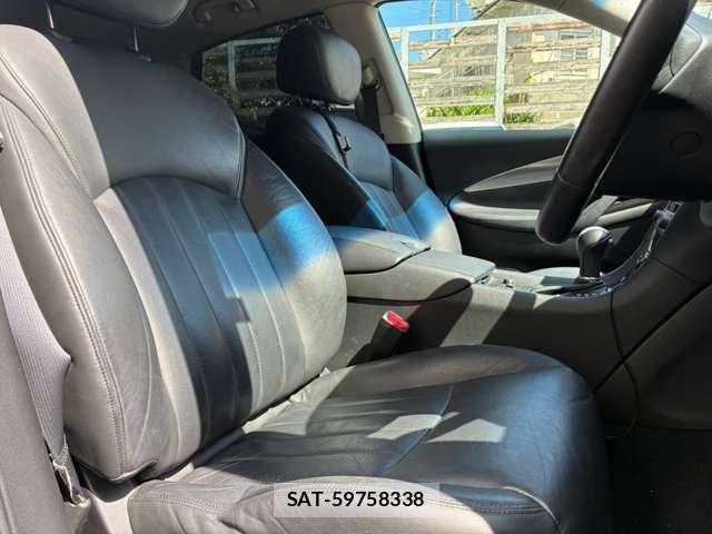 Nissan SKYLINE CROSSOVER 2010-01 8284178-5