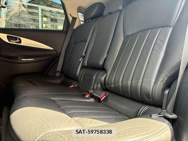 Nissan SKYLINE CROSSOVER 2010-01 8284178-8