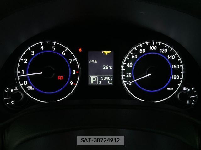 Nissan SKYLINE 2011-03 8280810-11