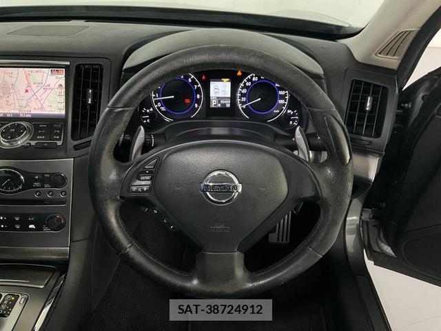 Nissan SKYLINE 2011-03 8280810-13