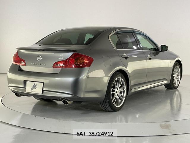 Nissan SKYLINE 2011-03 8280810-6
