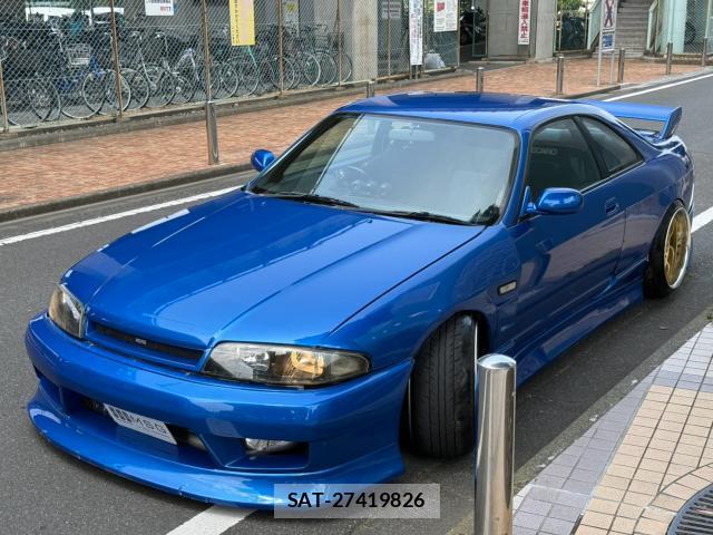 Nissan SKYLINE 1996-03 8283395-1