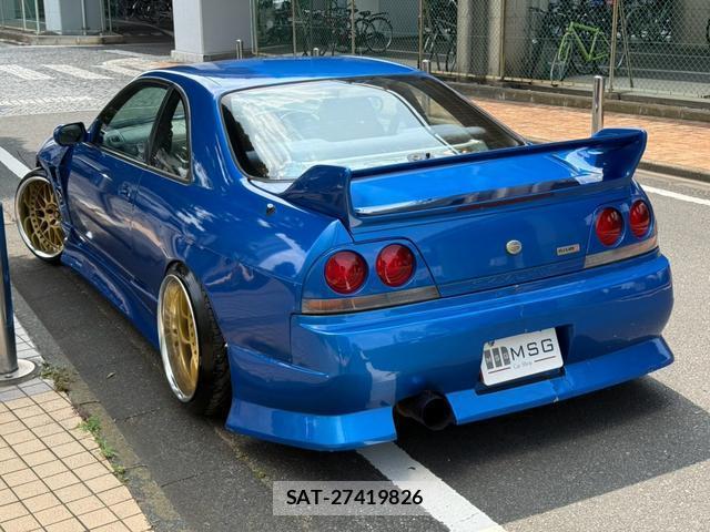 Nissan SKYLINE 1996-03 8283395-2