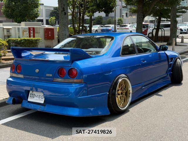 Nissan SKYLINE 1996-03 8283395-3