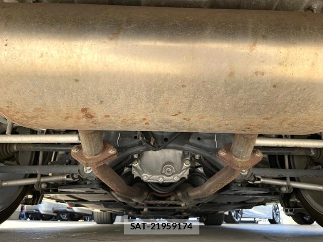 Nissan SKYLINE 2018-01 8284455-19