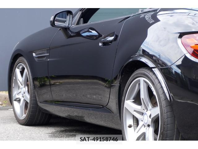 Mercedes Benz SLC 2016-07 8285646-12