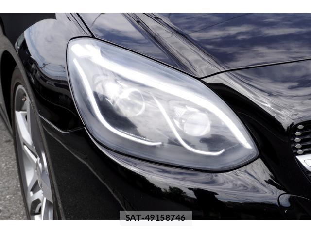 Mercedes Benz SLC 2016-07 8285646-15