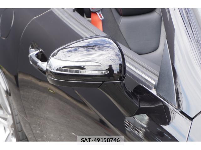 Mercedes Benz SLC 2016-07 8285646-19