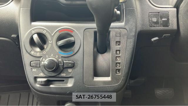 Suzuki SOLIO 2015-12 8280490-14