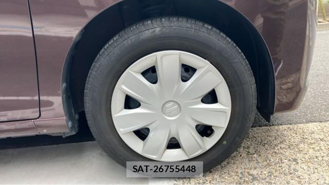 Suzuki SOLIO 2015-12 8280490-8