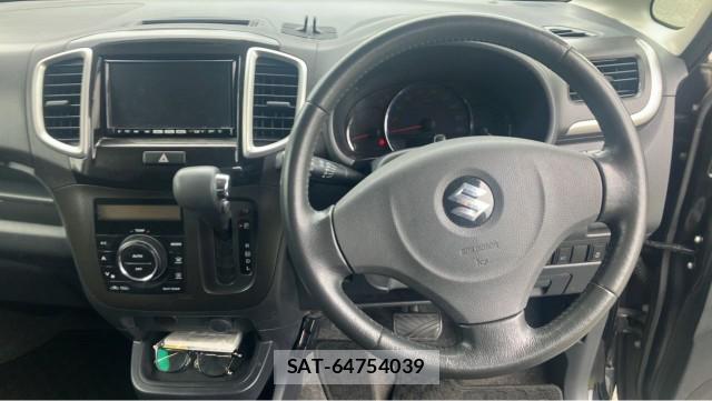Suzuki SOLIO 2011-11 8281804-16