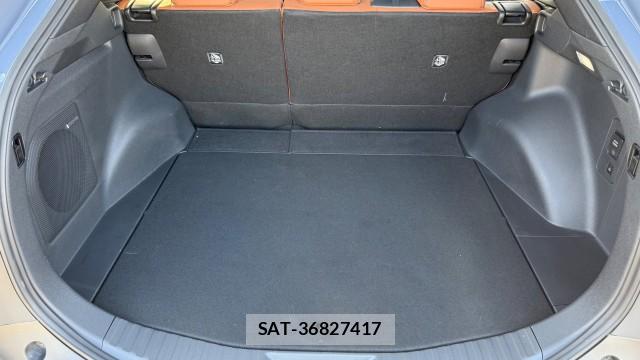 Subaru Solterra 2023-03 8281101-15