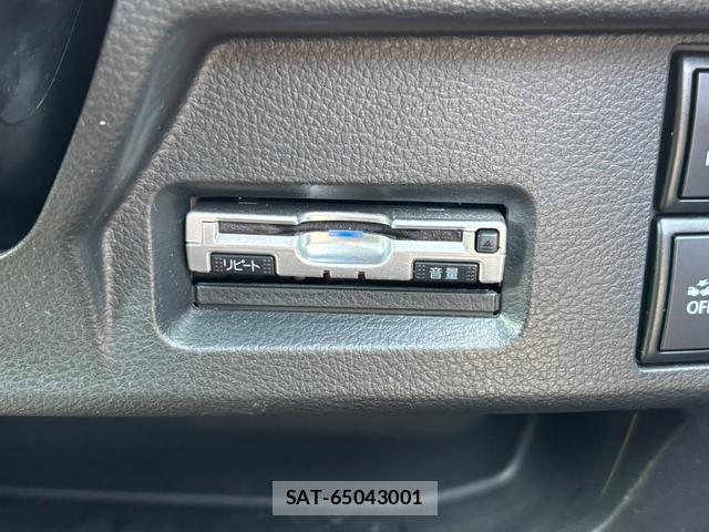 Suzuki SPACIA 2018-01 8283388-19
