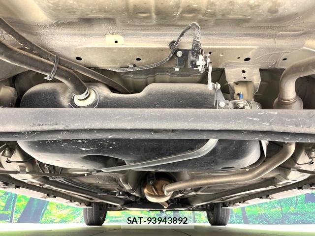 Suzuki SPACIA 2021-06 8277389-19