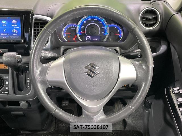 Suzuki SPACIA 2013-09 8278790-10