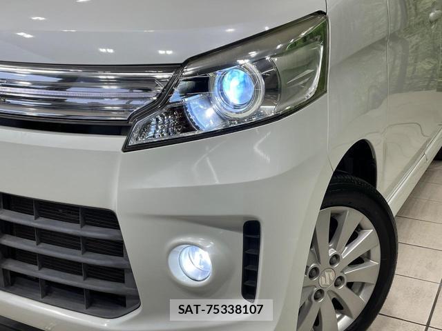 Suzuki SPACIA 2013-09 8278790-11