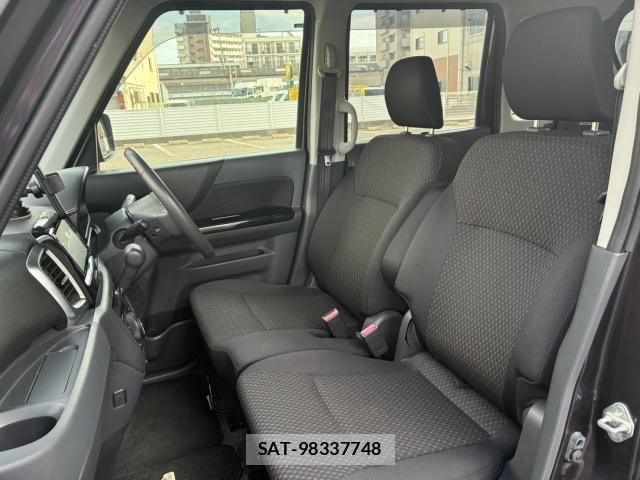 Suzuki SPACIA 2016-02 8279248-5