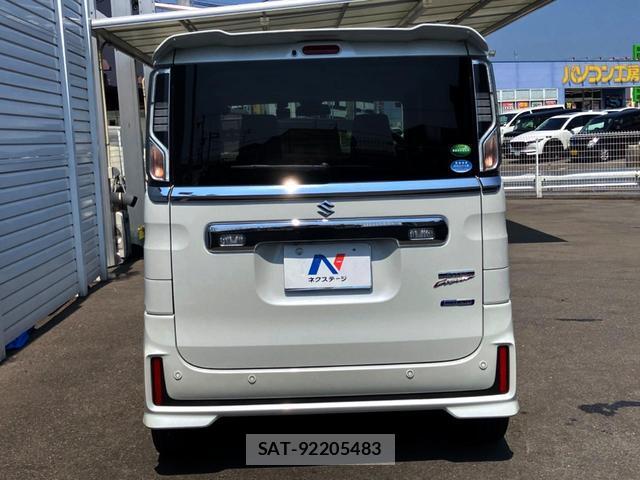 Suzuki SPACIA 2019-10 8279311-16