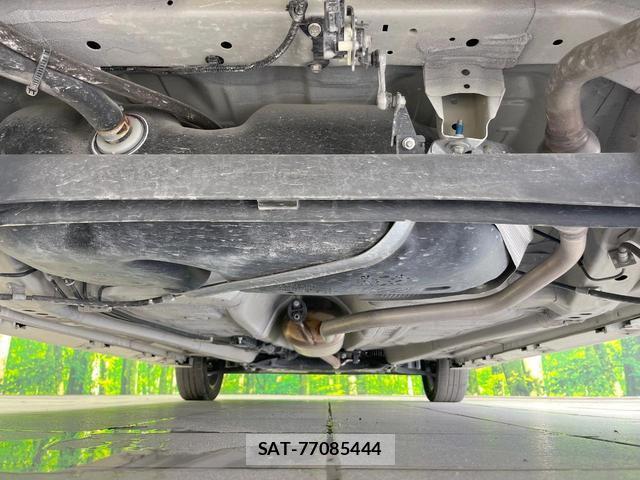Suzuki SPACIA 2023-07 8279460-18