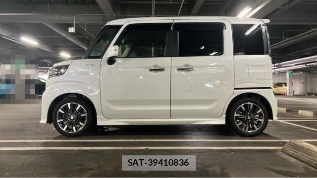 Suzuki SPACIA 2023-05 8281346-10
