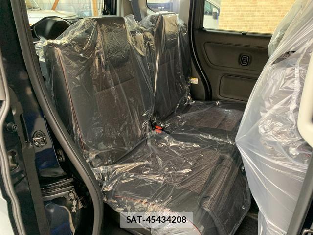 Suzuki SPACIA 2026-02 8282749-10