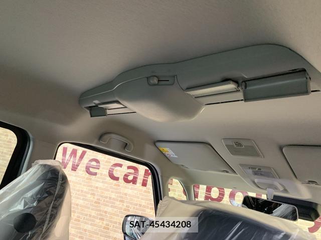 Suzuki SPACIA 2026-02 8282749-13