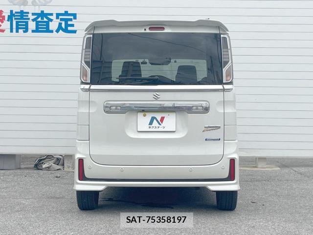 Suzuki SPACIA 2022-08 8282852-15