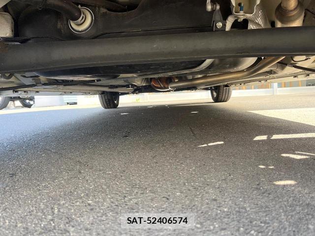 Suzuki SPACIA 2021-10 8283220-18