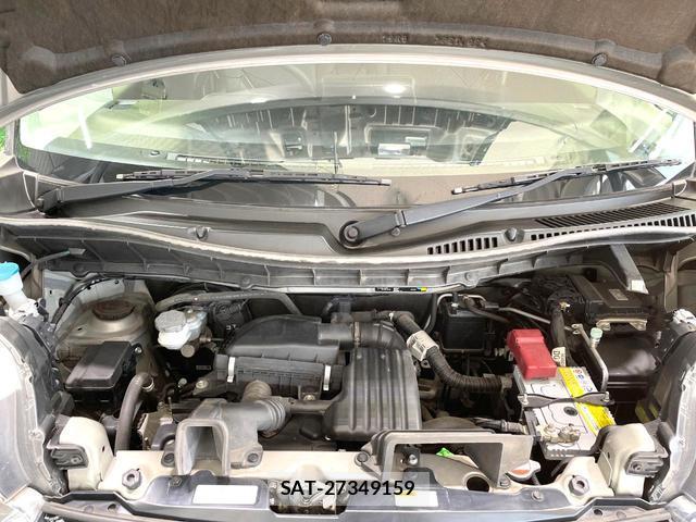 Suzuki SPACIA 2018-06 8283449-17