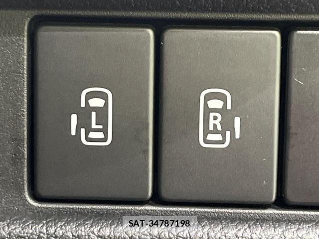 Suzuki SPACIA 2019-09 8284745-4