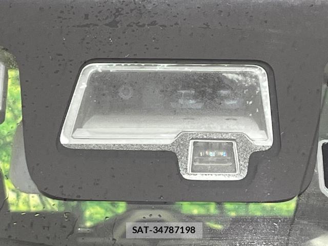 Suzuki SPACIA 2019-09 8284745-5