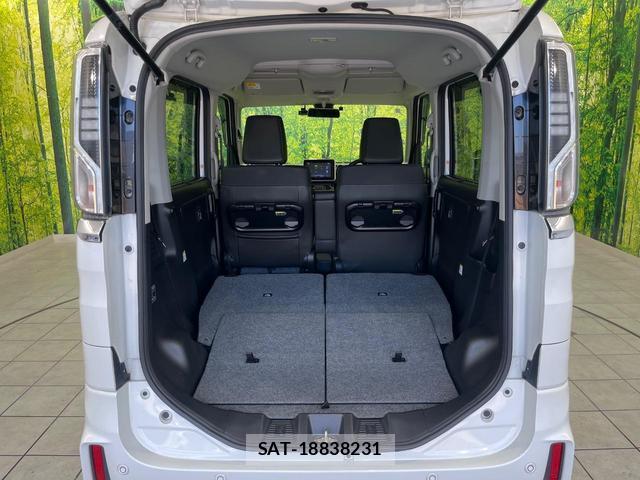 Suzuki SPACIA 2018-09 8284933-9