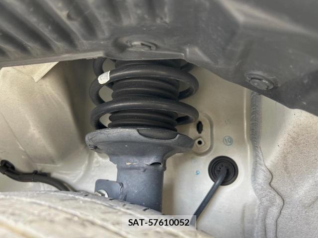 Suzuki SPACIA 2023-09 8284998-19