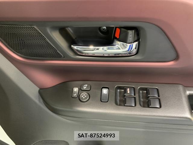 Suzuki SPACIA 2025-08 8285547-2