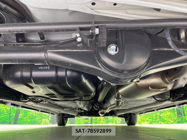 Suzuki SPACIA 2025-11 8276717-18
