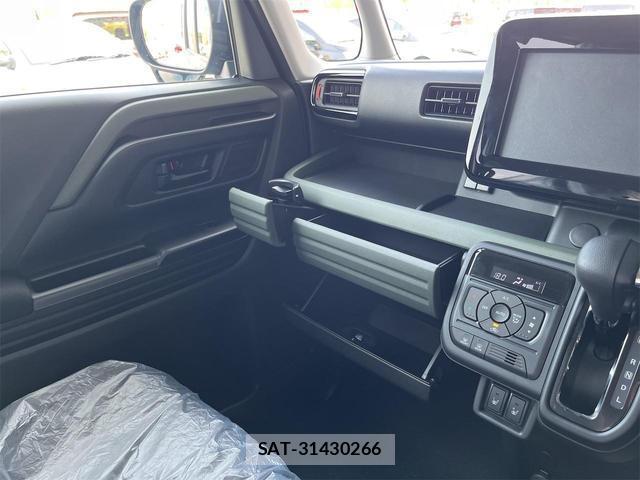 Suzuki SPACIA 2025-09 8277083-5