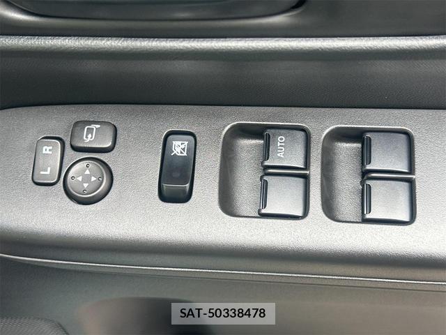 Suzuki SPACIA 2025-09 8277084-13