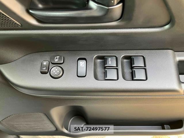 Suzuki SPACIA 2024-10 8277209-10