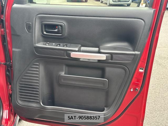 Suzuki SPACIA 2020-06 8277789-17