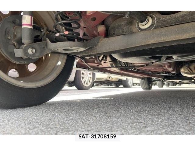 Suzuki SPACIA 2021-09 8277941-5