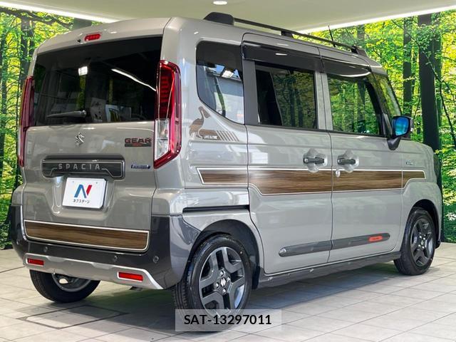 Suzuki SPACIA 2026-01 8279613-16