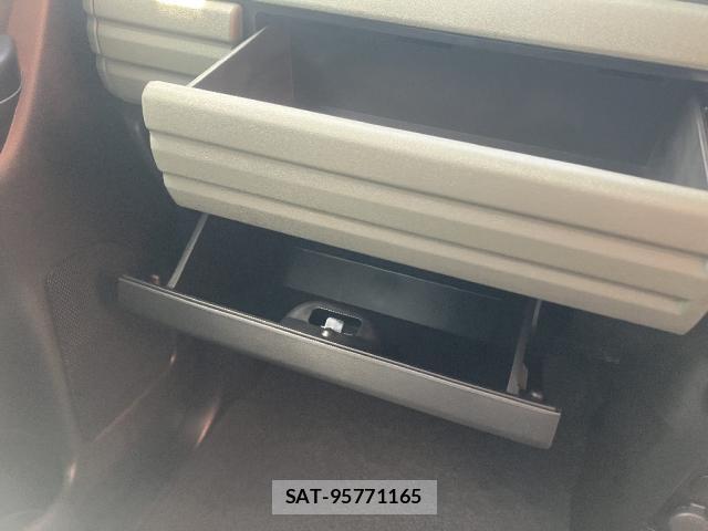 Suzuki SPACIA 2026-03 8280310-10