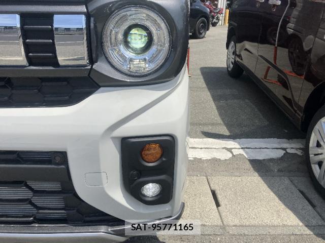 Suzuki SPACIA 2026-03 8280310-13